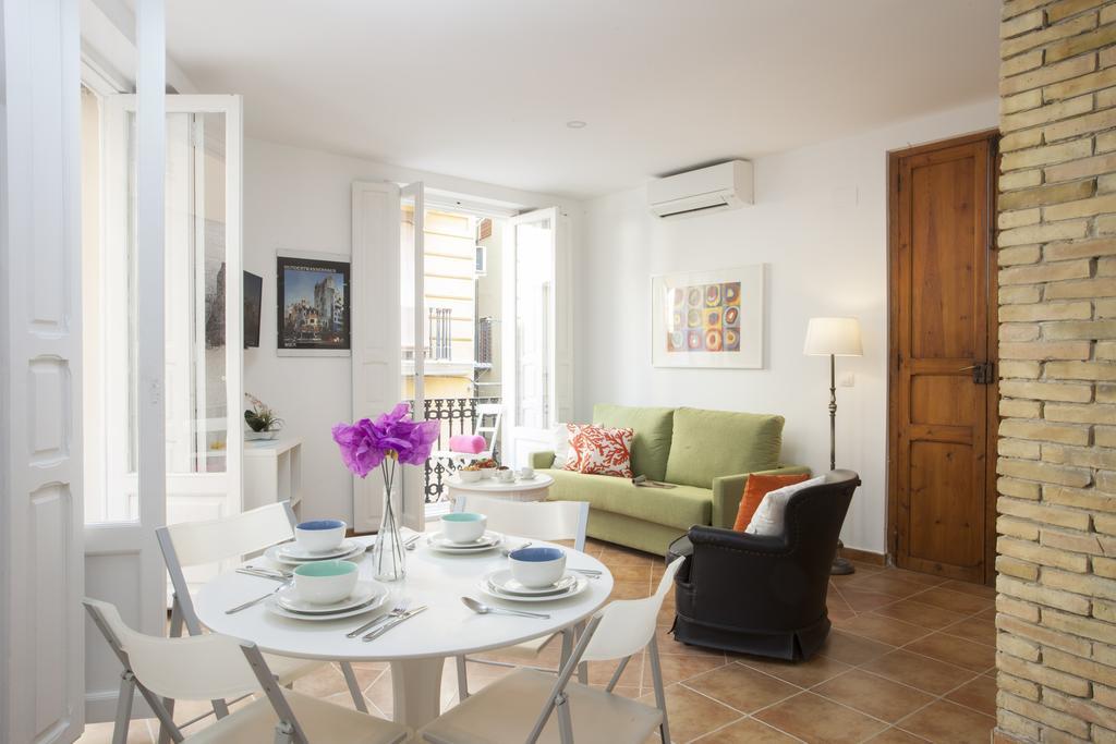 Singularstays Roteros Valencia Eksteriør billede